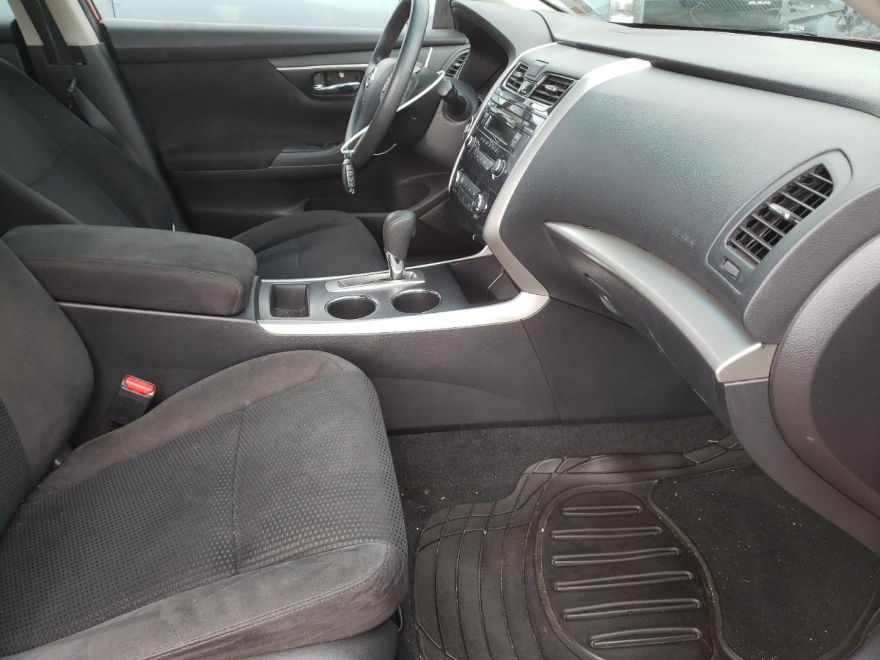 Photo 5 from auction – 2015 NISSAN ALTIMA 2.5 with VIN 1N4AL3AP2FN382994