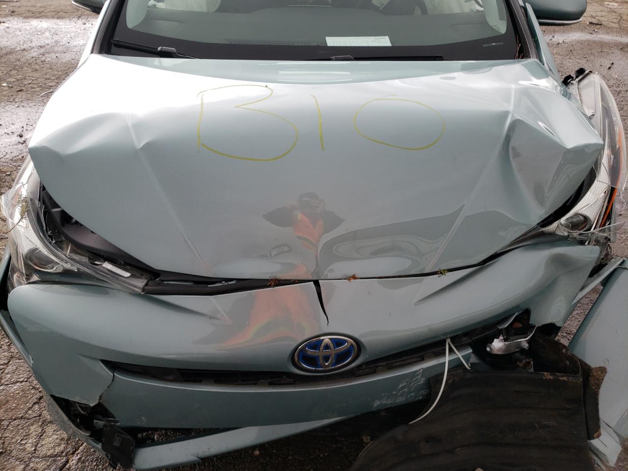 Photo 7 from auction – 2018 TOYOTA PRIUS with VIN JTDKARFUXJ3064678