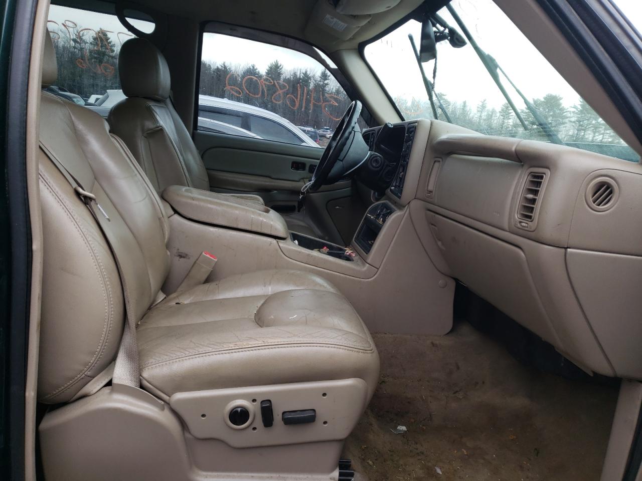 Photo 5 from auction – 2006 CHEVROLET SILVERADO with VIN 2GCEK13T961196755