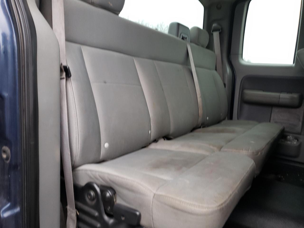 Photo 6 from auction – 2007 FORD F150 with VIN 1FTRX12V27NA63194