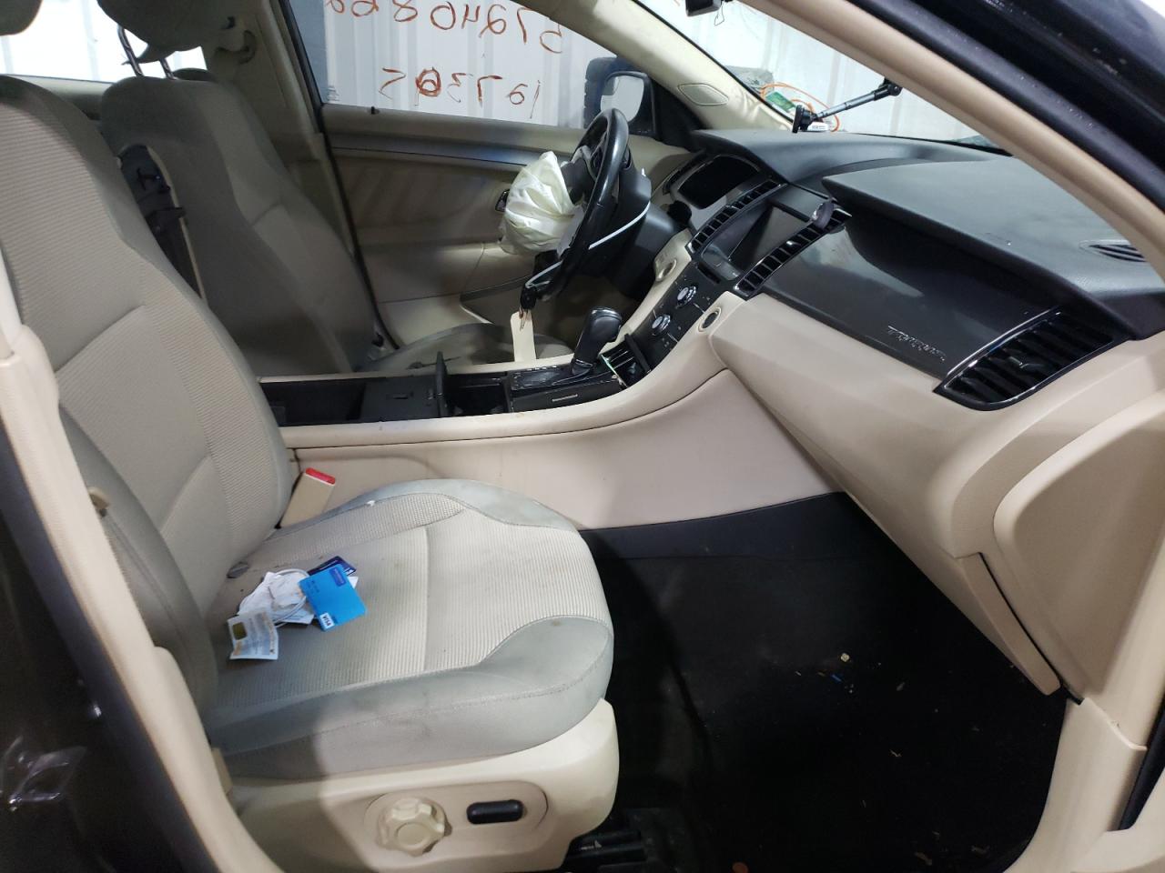 Photo 5 from auction – 2014 FORD TAURUS SEL with VIN 1FAHP2E80EG131880