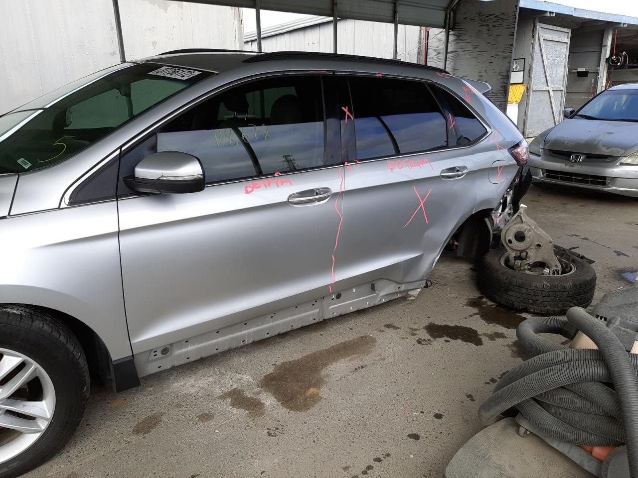 Photo 9 from auction – 2015 FORD EDGE SEL with VIN 2FMTK3J82FBB34928