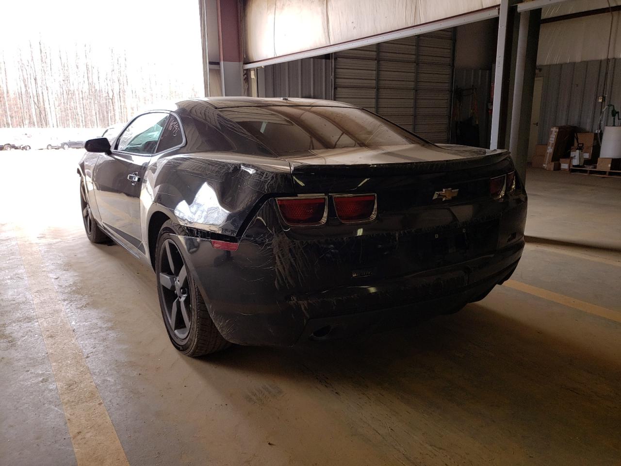 Photo 3 from auction – 2013 CHEVROLET CAMARO LS with VIN 2G1FA1E32D9117261