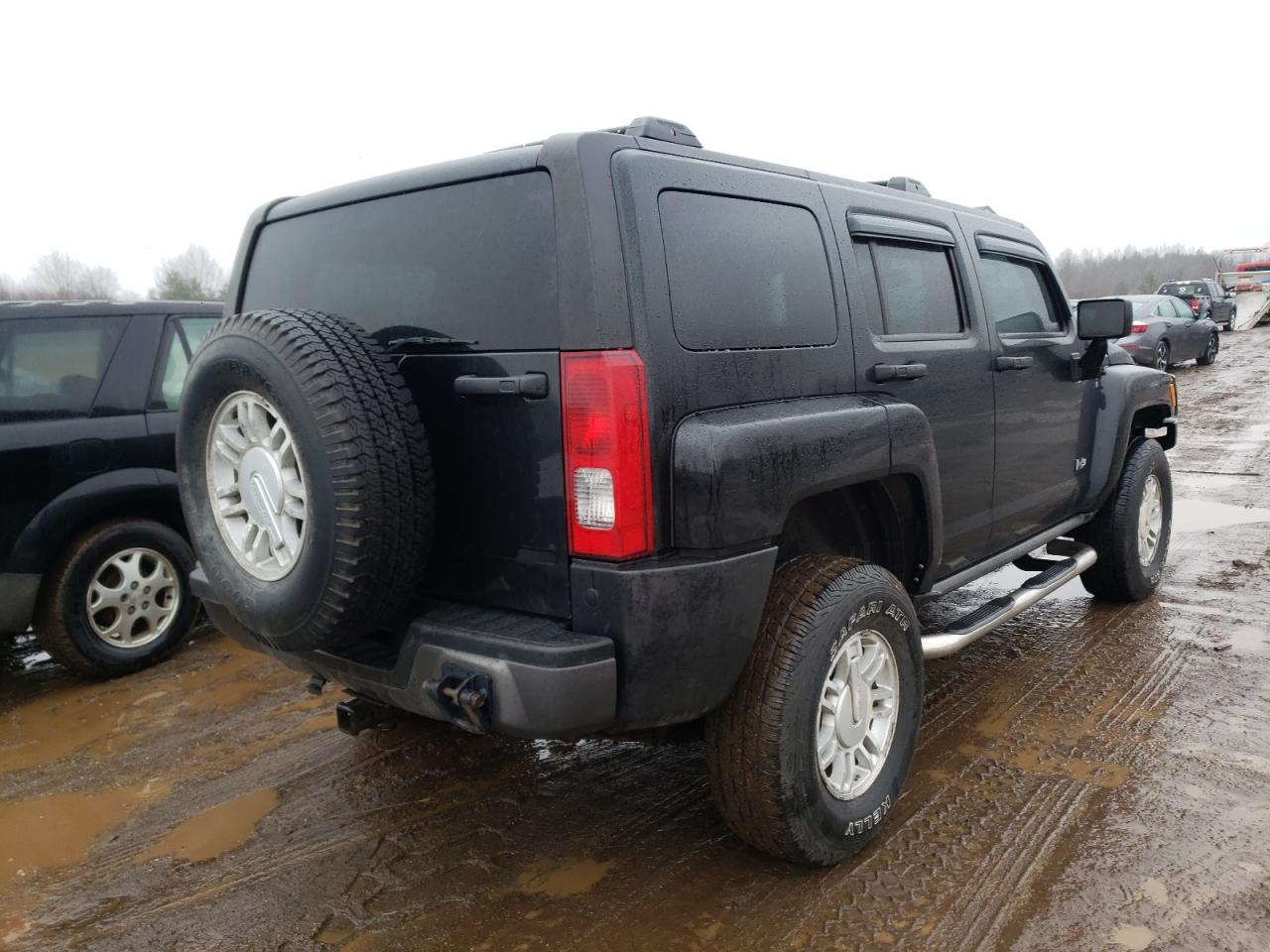 Photo 4 from auction – 2007 HUMMER H3 with VIN 5GTDN13E878106989