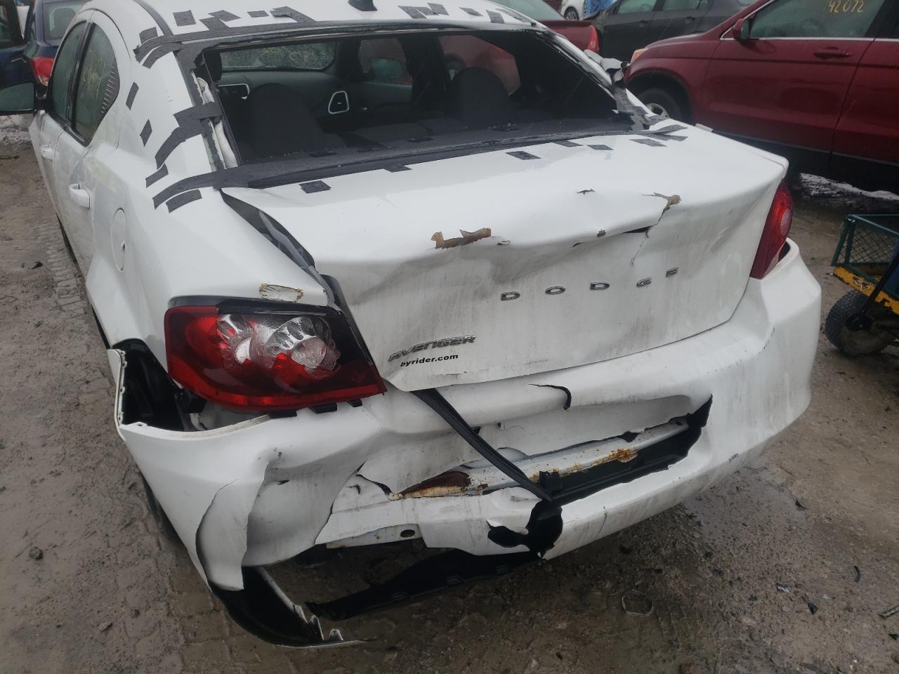 Photo 9 from auction – 2014 DODGE AVENGER SE with VIN 1C3CDZAB7EN126750
