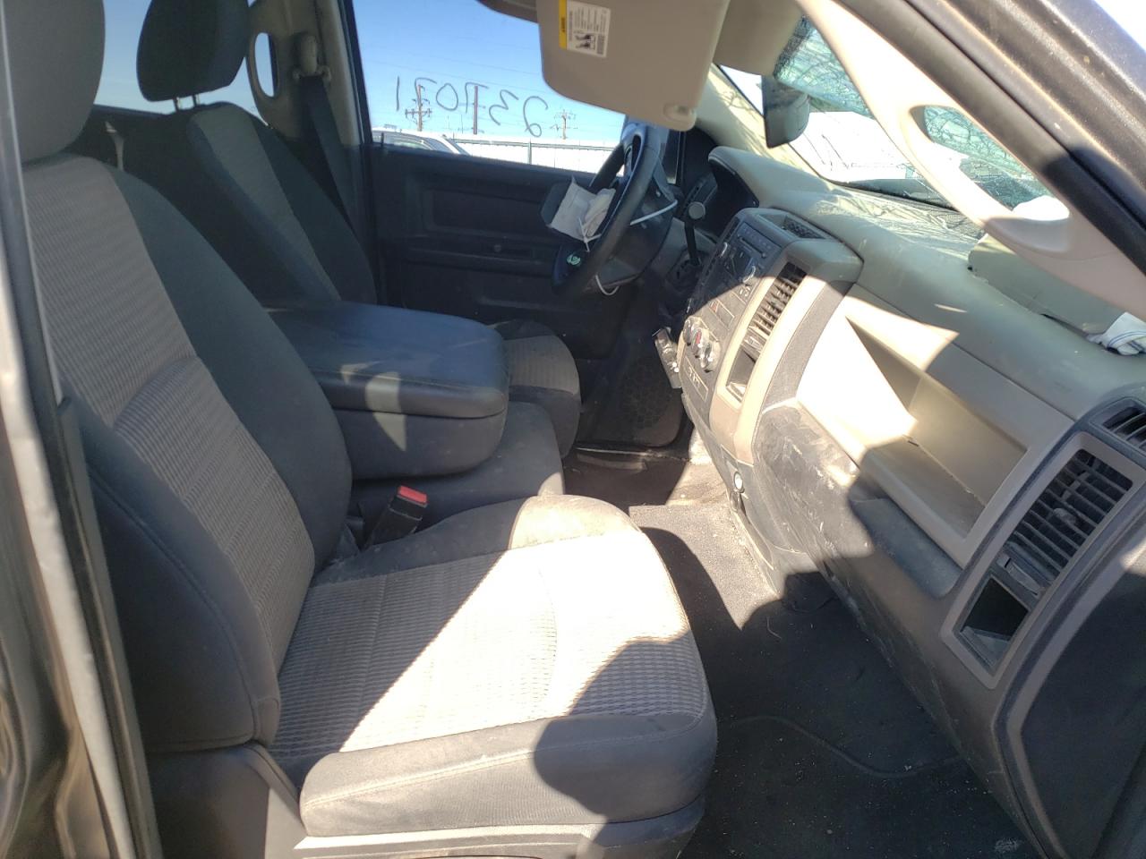 Photo 5 from auction – 2012 DODGE RAM 1500 S with VIN 1C6RD7FT4CS203477