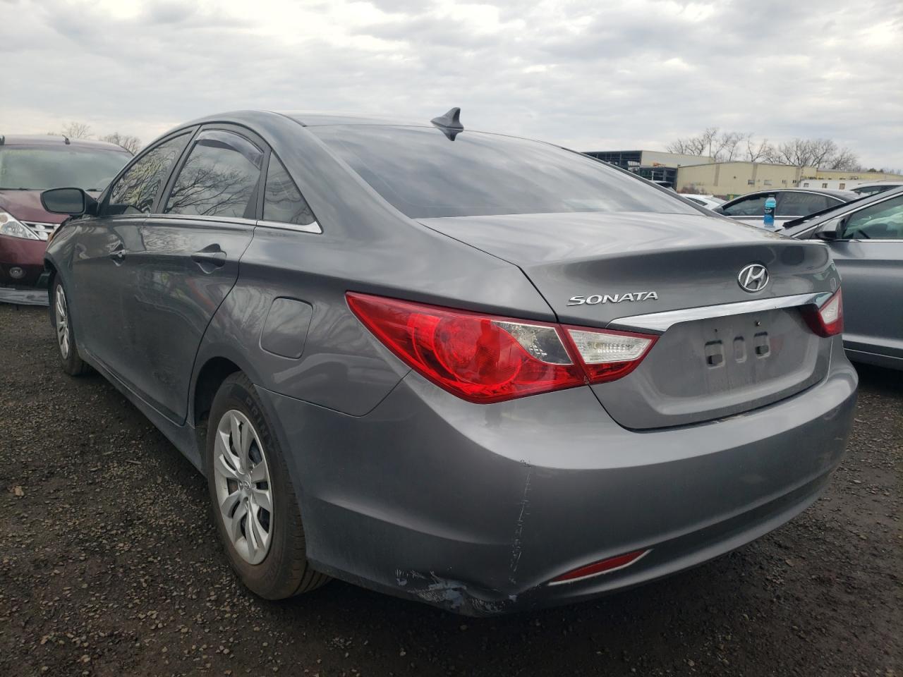 Photo 3 from auction – 2011 HYUNDAI SONATA GLS with VIN 5NPEB4AC5BH072057