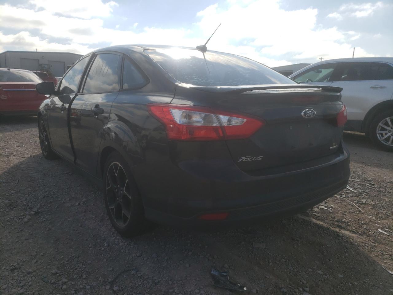 Photo 3 from auction – 2014 FORD FOCUS SE with VIN 1FADP3F24EL241353