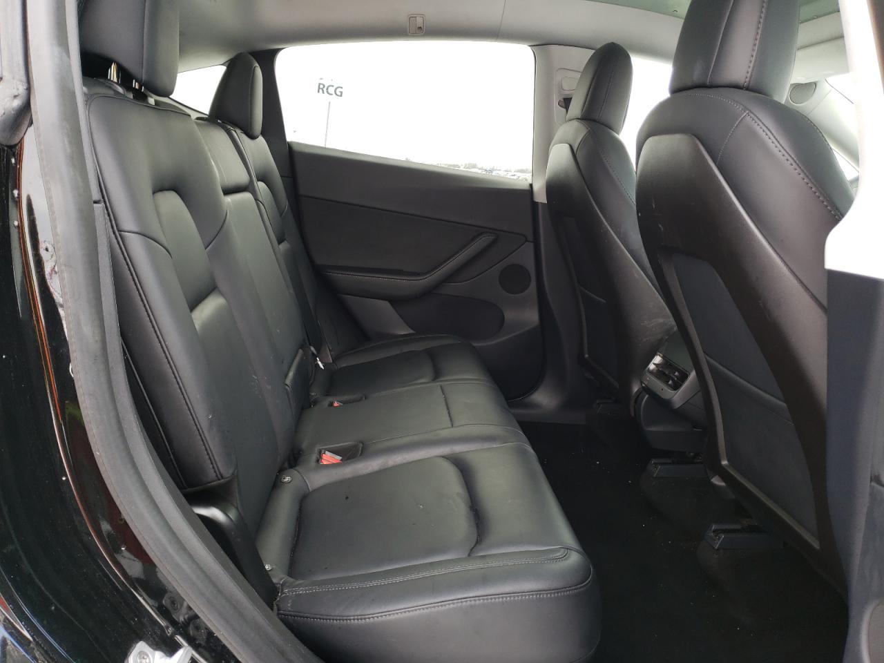 Photo 6 from auction – 2020 TESLA MODEL Y with VIN 5YJYGDEE4LF014127