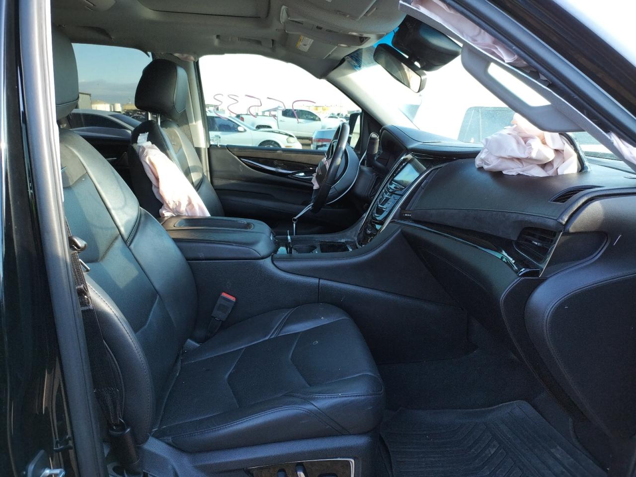 Photo 5 from auction – 2018 CADILLAC ESCALADE E with VIN 1GYS4JKJ0JR219783