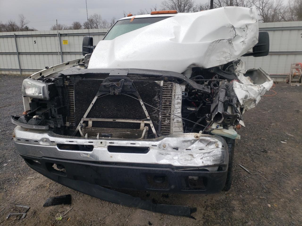 Photo 9 from auction – 2006 CHEVROLET SILVERADO with VIN 1GCHK29D06E229529