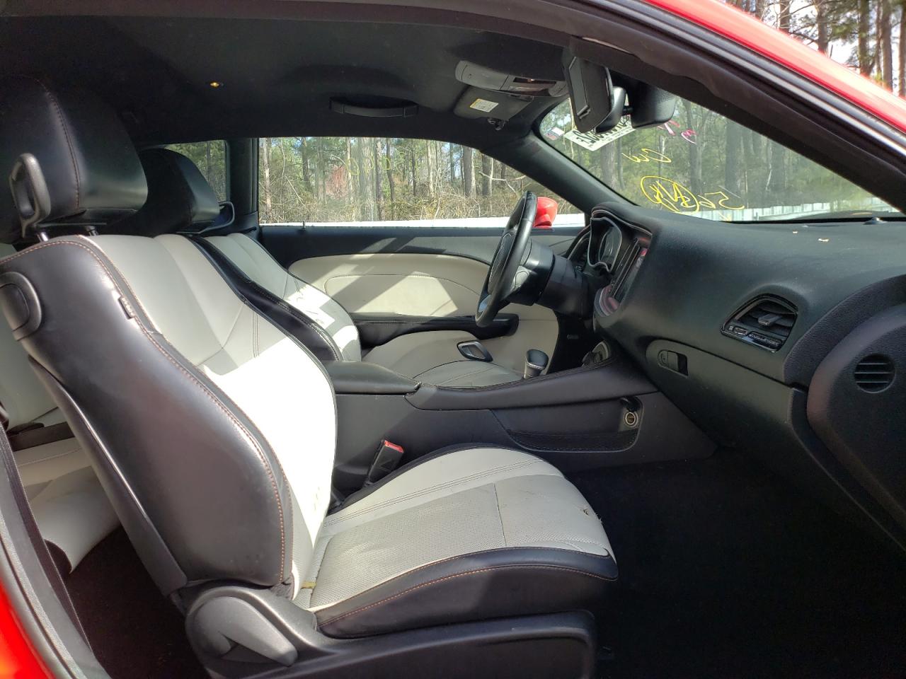 Photo 5 from auction – 2015 DODGE CHALLENGER with VIN 2C3CDZBG2FH705651