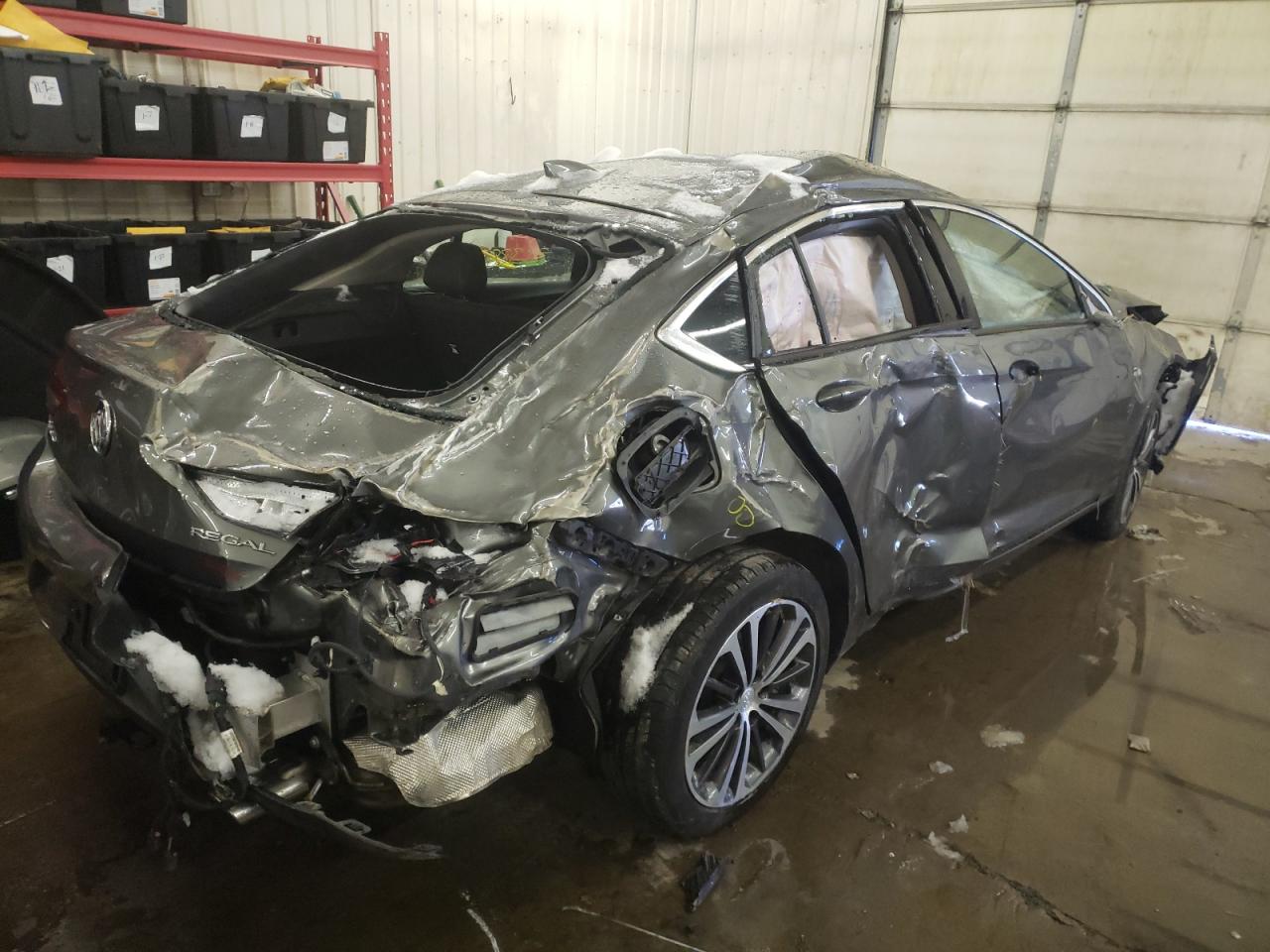 Photo 4 from auction – 2018 BUICK REGAL PREF with VIN W04GL6SX8J1047530