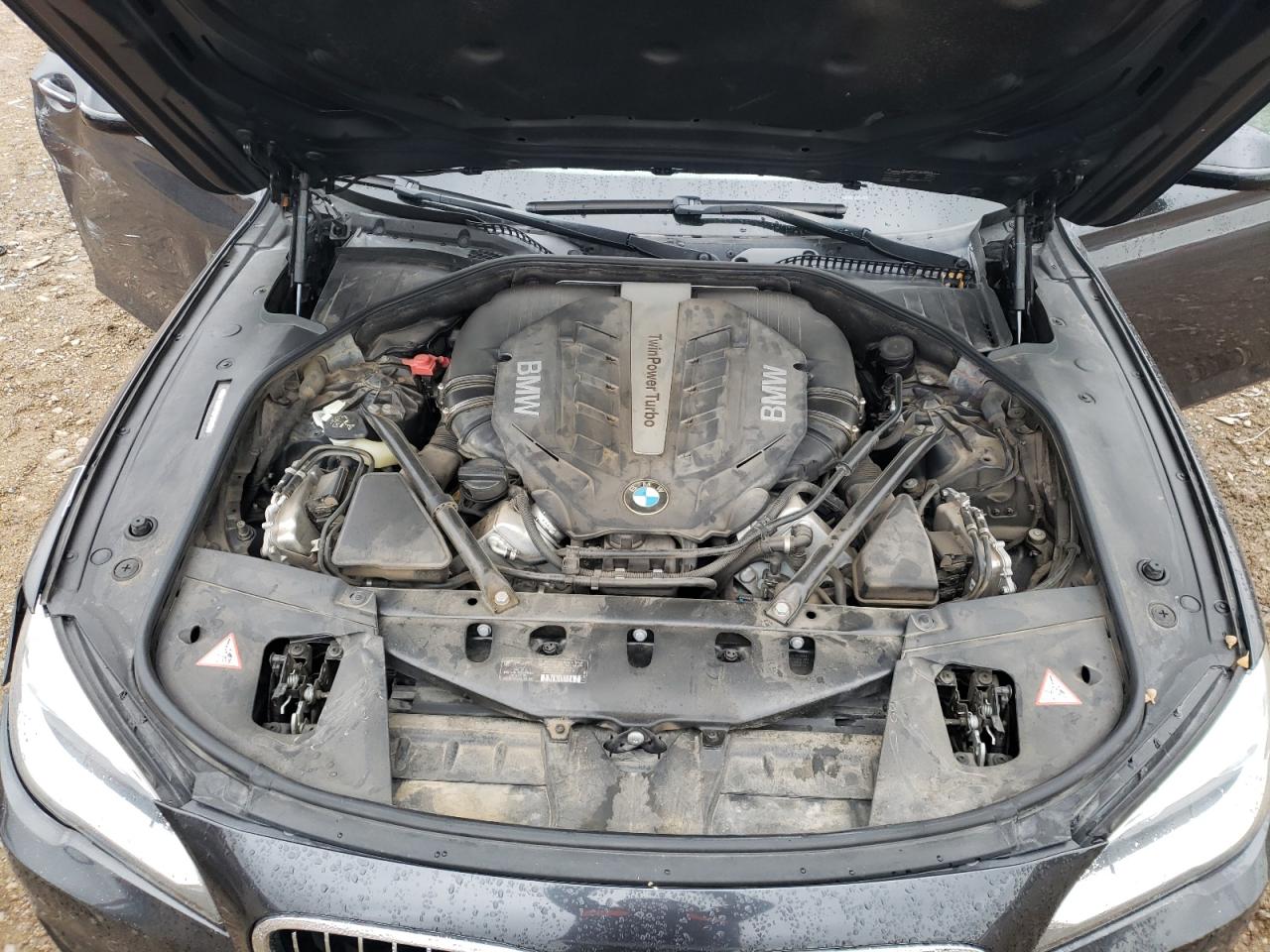 Photo 7 from auction – 2014 BMW 750 with VIN WBAYE8C55ED135692