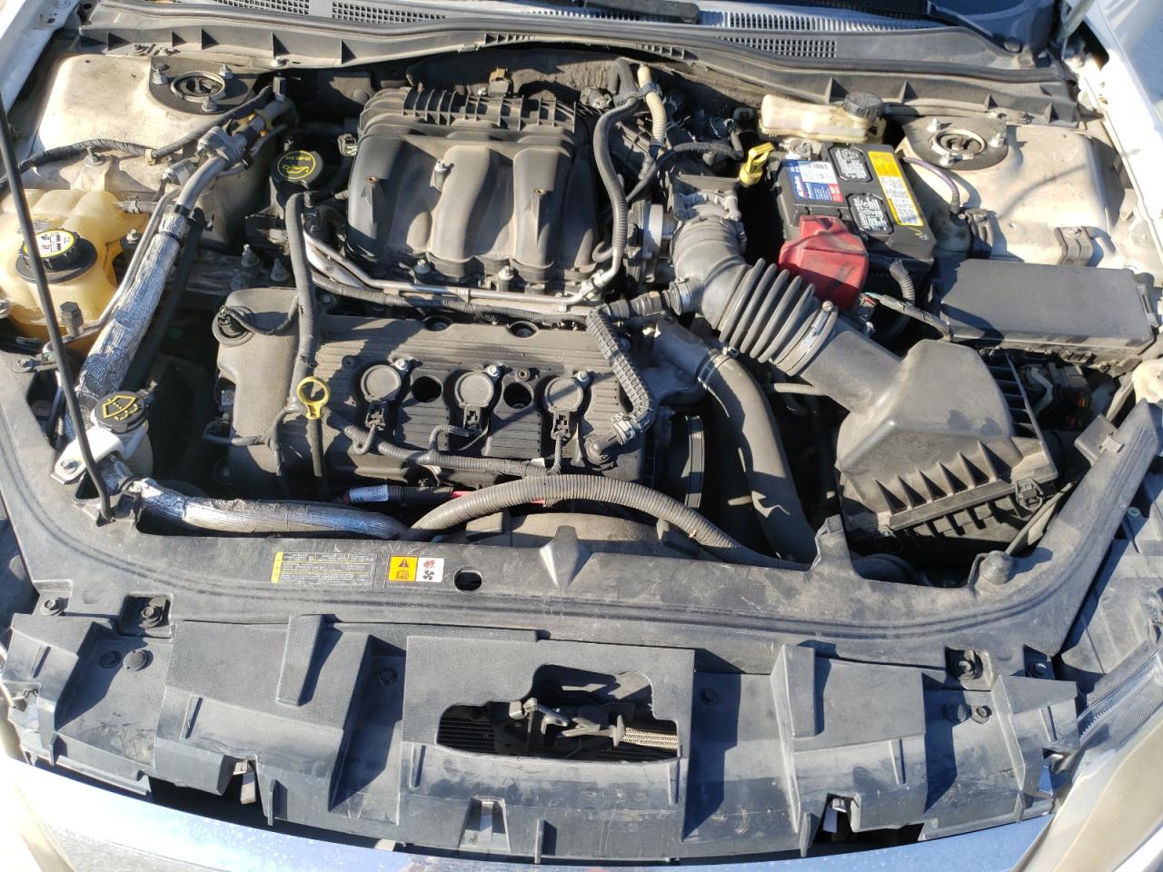 Photo 7 from auction – 2010 FORD FUSION SEL with VIN 3FAHP0JG2AR129519
