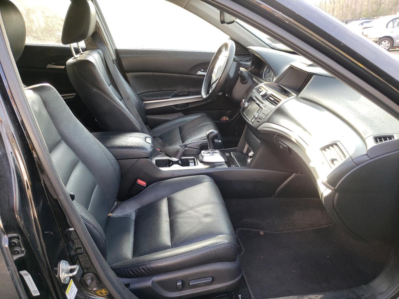 Photo 5 from auction – 2015 HONDA CROSSTOUR with VIN 5J6TF2H55FL003002