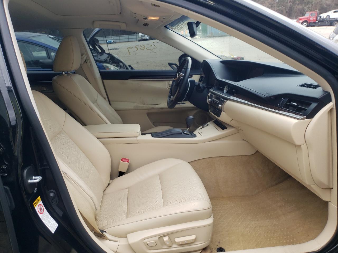 Photo 5 from auction – 2015 LEXUS ES 350 with VIN JTHBK1GG5F2189154