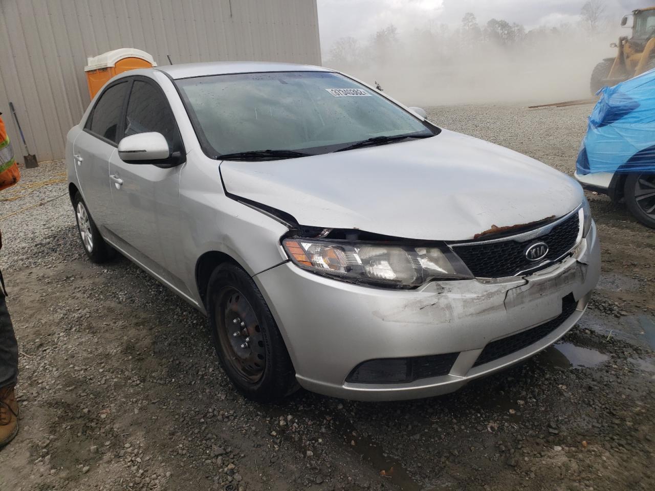 KIA FORTE EX 2013 with VIN KNAFU4A27D5696772 - Photo from auction