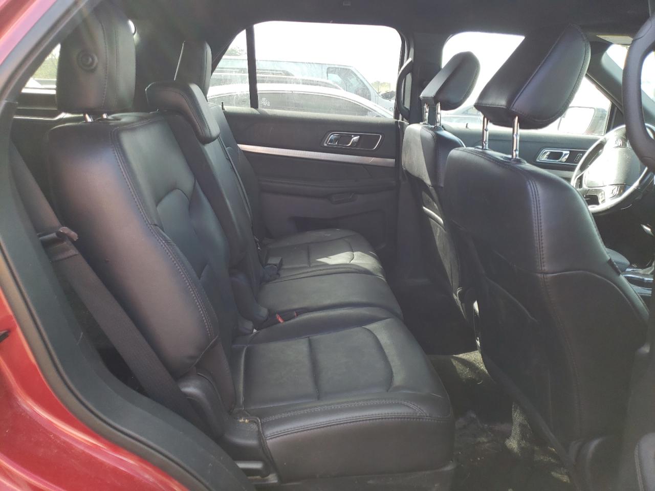 Photo 6 from auction – 2018 FORD EXPLORER X with VIN 1FM5K8D84JGC04058
