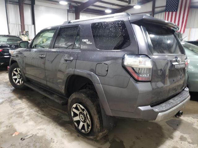 Photo 3 from auction – 2018 TOYOTA 4RUNNER SR with VIN JTEBU5JR9J5560204