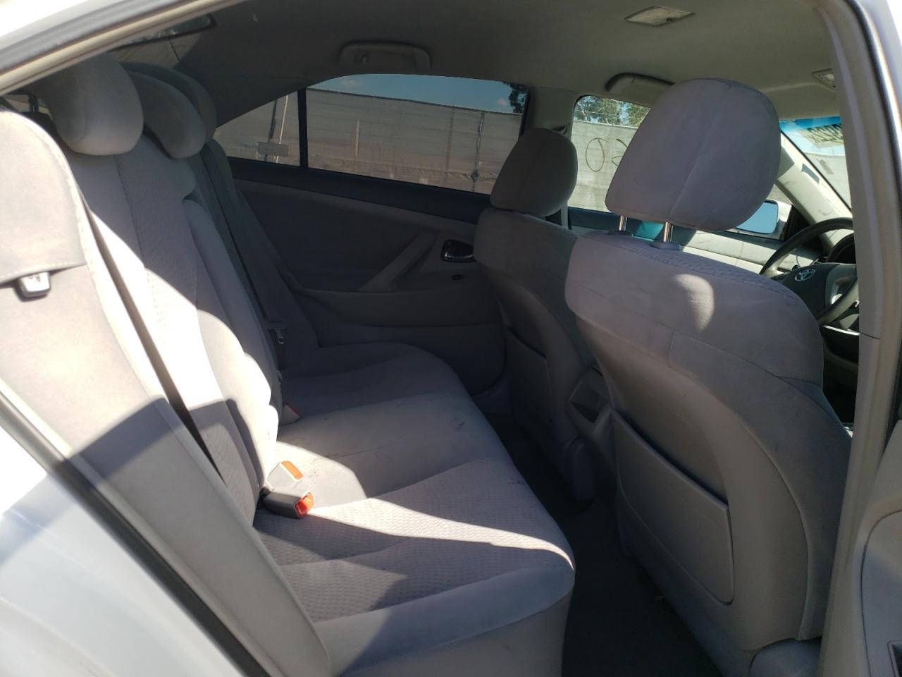 Photo 6 from auction – 2011 TOYOTA CAMRY BASE with VIN 4T4BF3EK1BR128537