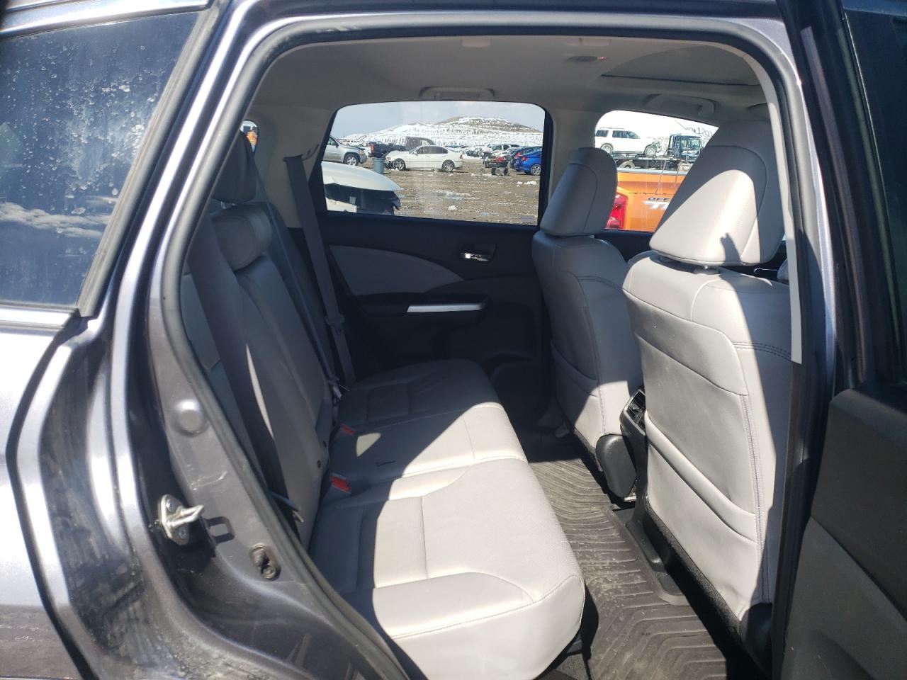 Photo 6 from auction – 2016 HONDA CR-V EXL with VIN 2HKRM4H70GH669113
