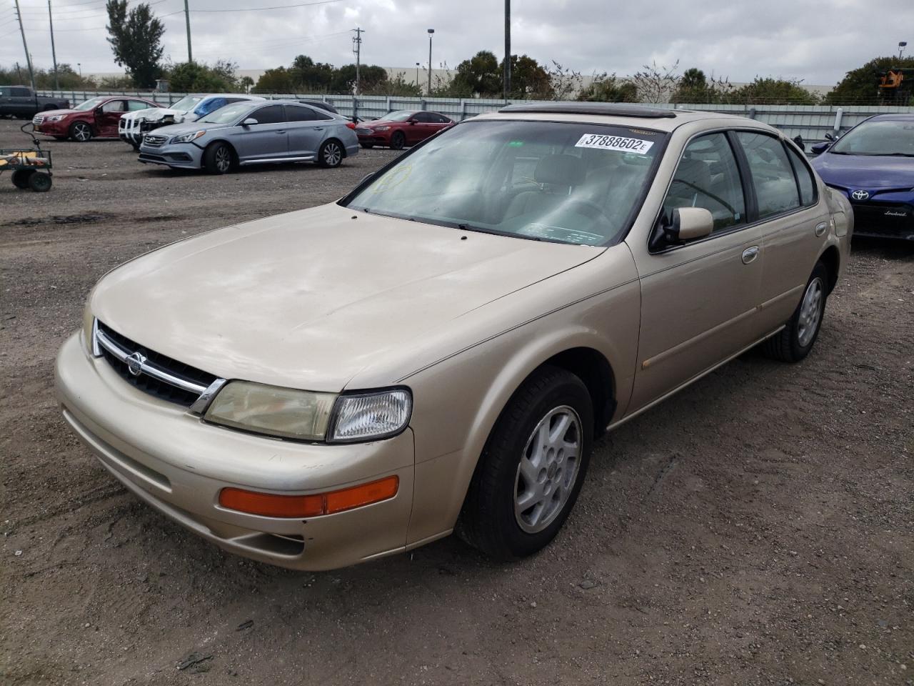 Photo 2 from auction – 1998 NISSAN MAXIMA GLE with VIN JN1CA21D8WT513224
