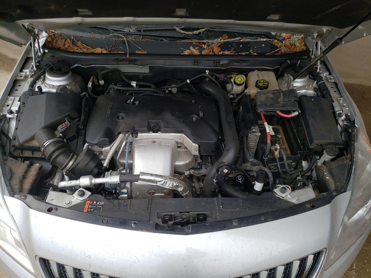 Photo 7 from auction – 2015 BUICK REGAL with VIN 2G4GK5EX0F9285143