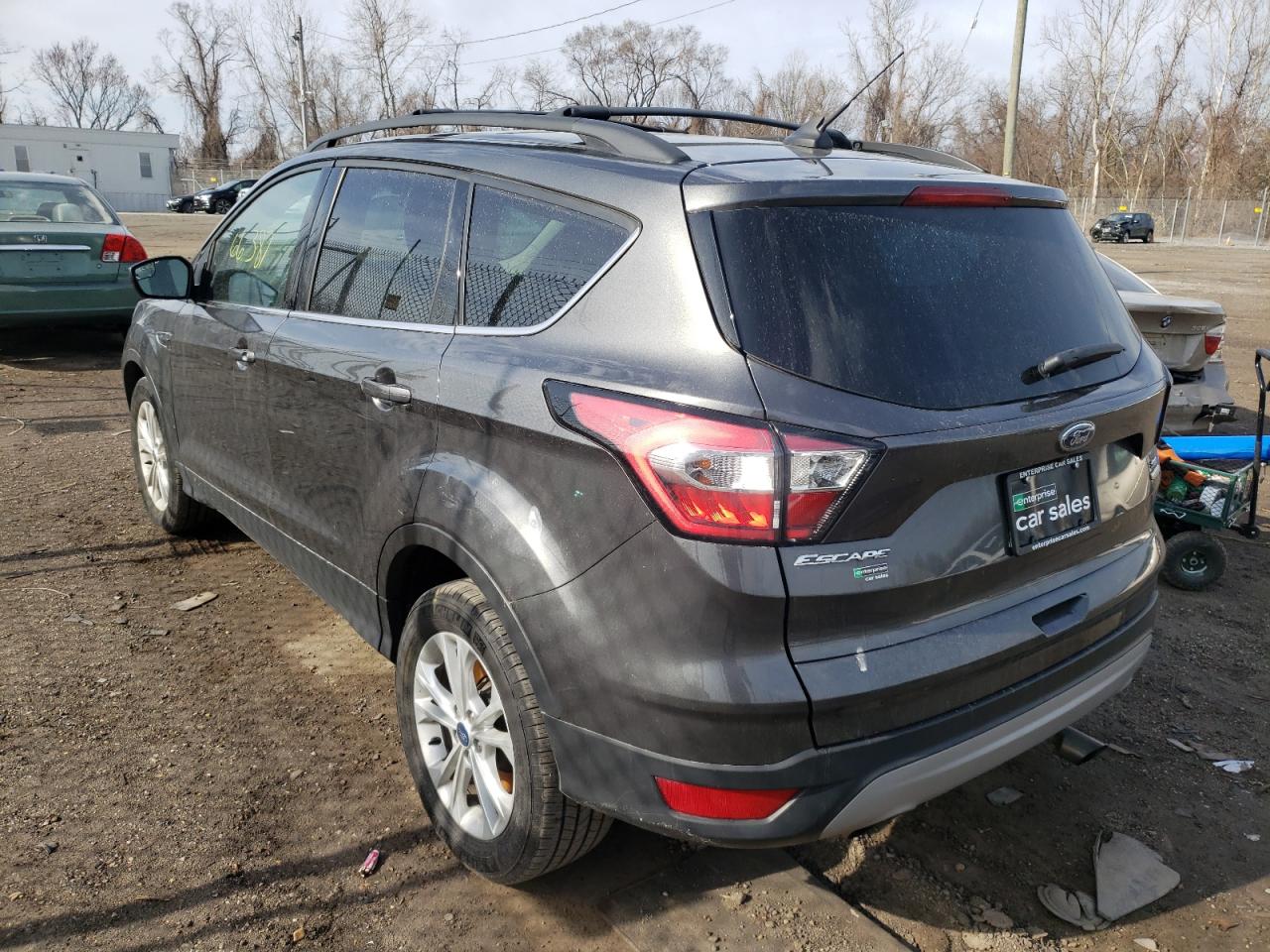 Photo 3 from auction – 2018 FORD ESCAPE SE with VIN 1FMCU0GD5JUC77422