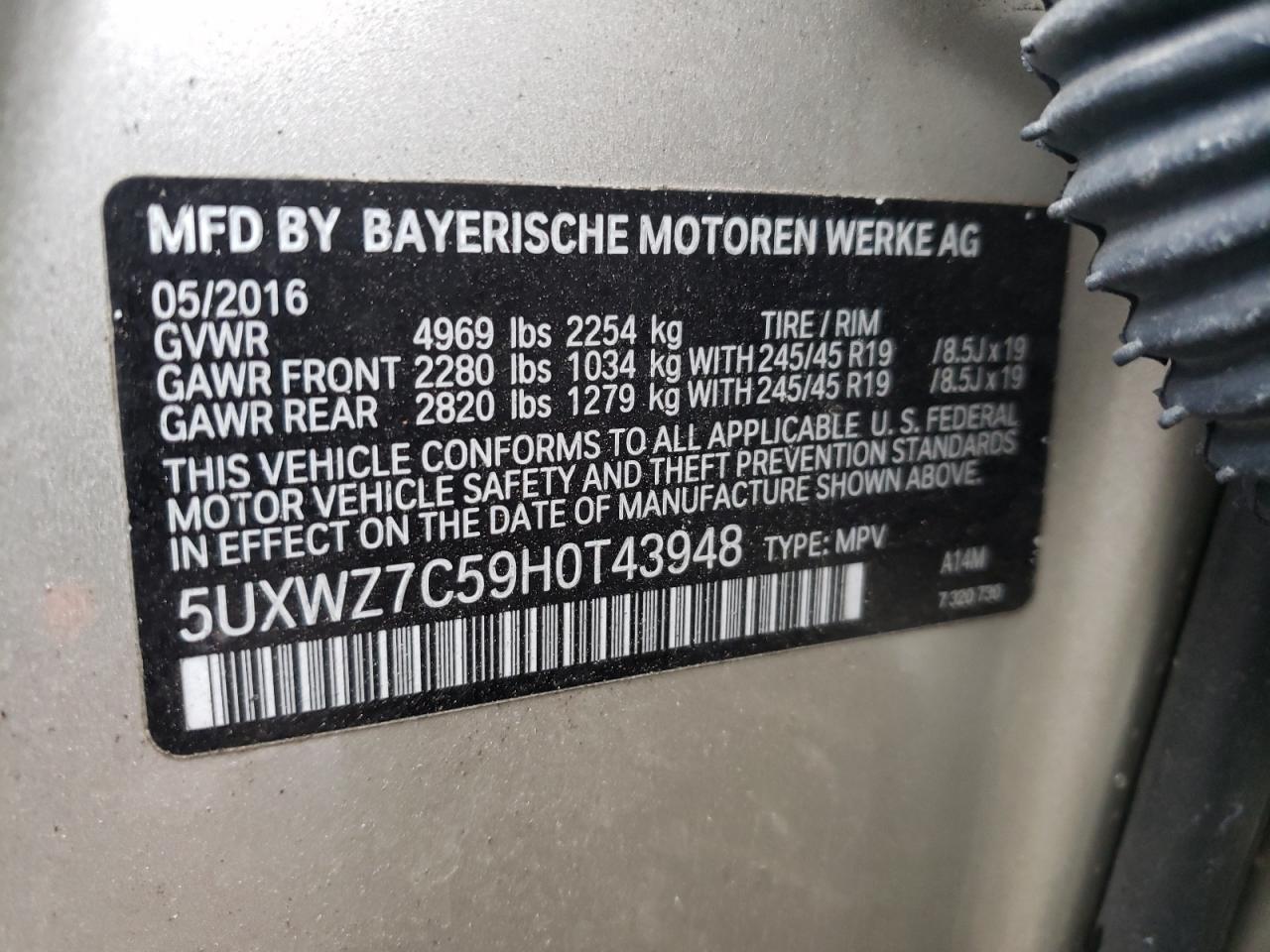 Photo 10 from auction – 2017 BMW X3 SDRIVE2 with VIN 5UXWZ7C59H0T43948