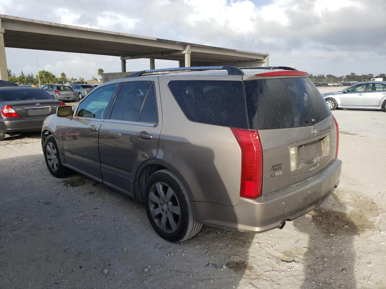 Photo 3 from auction – 2006 CADILLAC SRX with VIN 1GYEE63A360171729