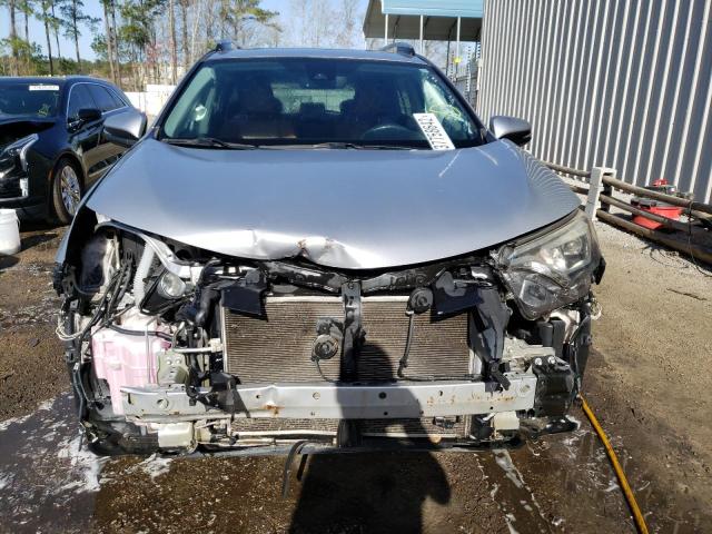 Photo 9 from auction – 2017 TOYOTA RAV4 LIMIT with VIN 2T3YFREV1HW334538