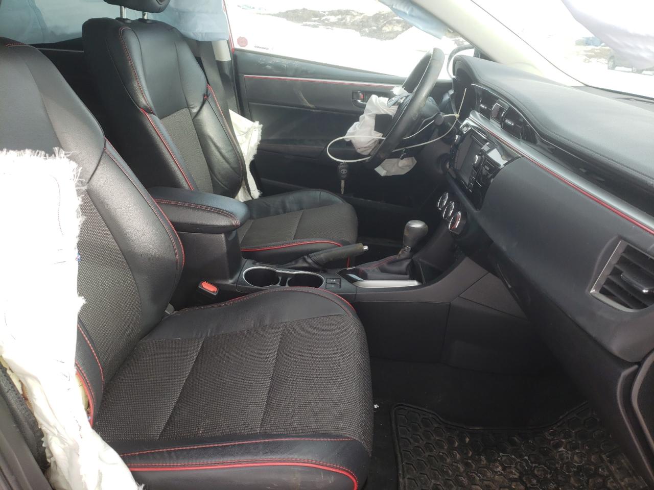 Photo 5 from auction – 2015 TOYOTA COROLLA with VIN 2T1BURHE6FC241044