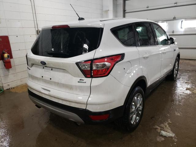Photo 4 from auction – 2017 FORD ESCAPE SE with VIN 1FMCU9GD4HUD44087