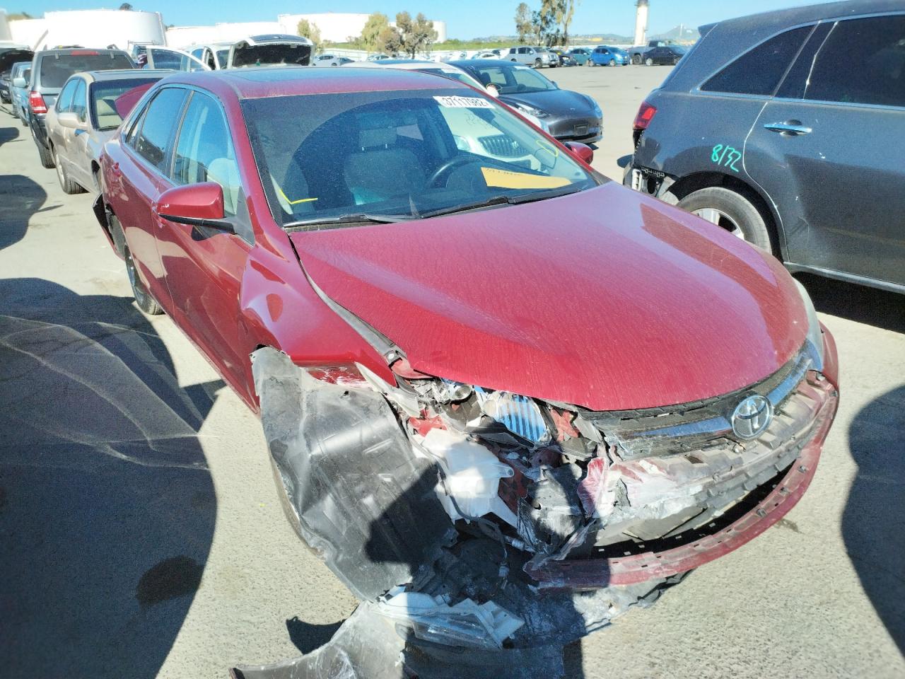 Photo 1 from auction – 2016 TOYOTA CAMRY LE with VIN 4T1BF1FK4GU583273