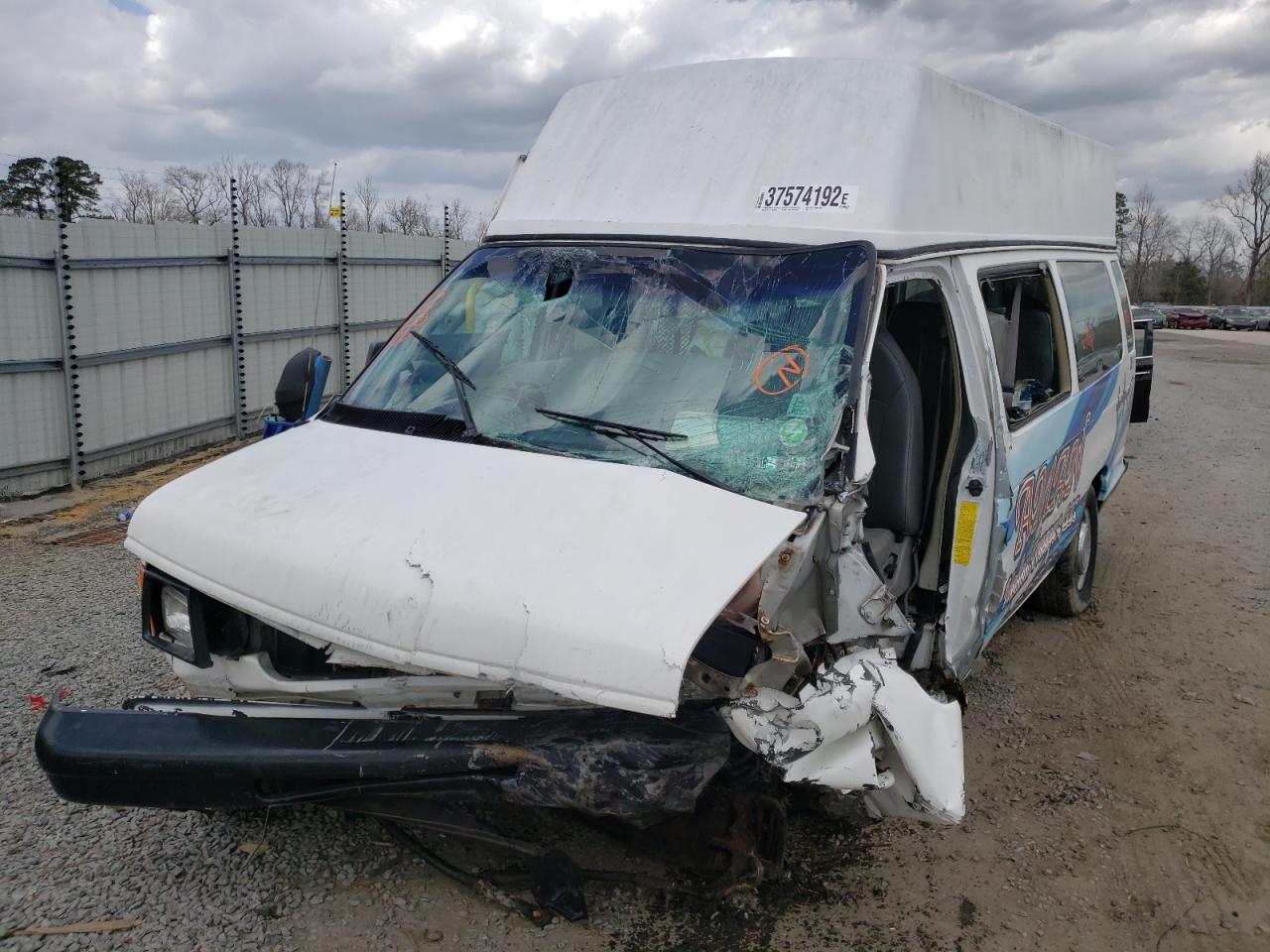 Photo 2 from auction – 2003 FORD ECONOLINE with VIN 1FTNS24W73HA68005