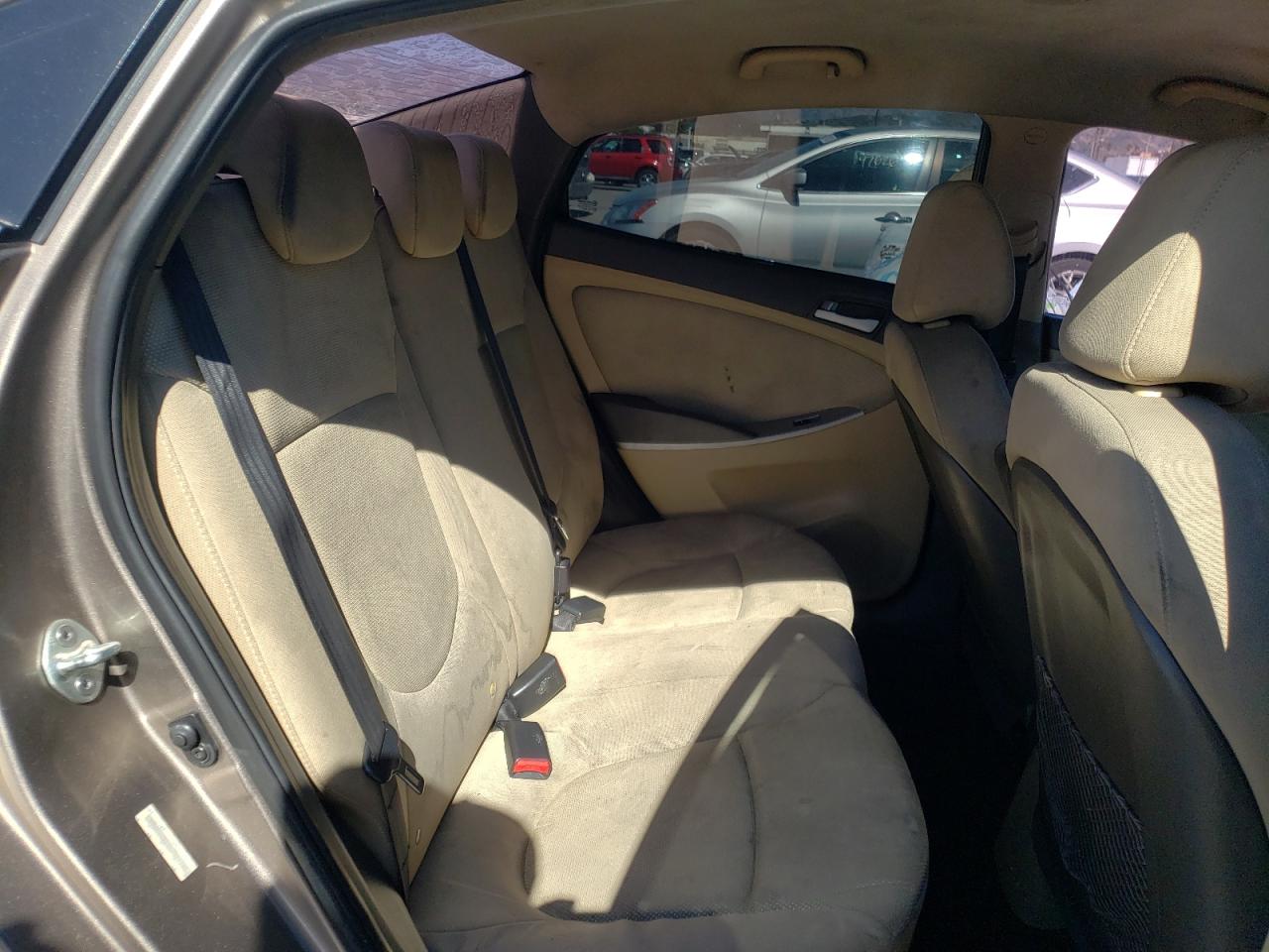 Photo 6 from auction – 2013 HYUNDAI ACCENT GLS with VIN KMHCT4AE9DU331790
