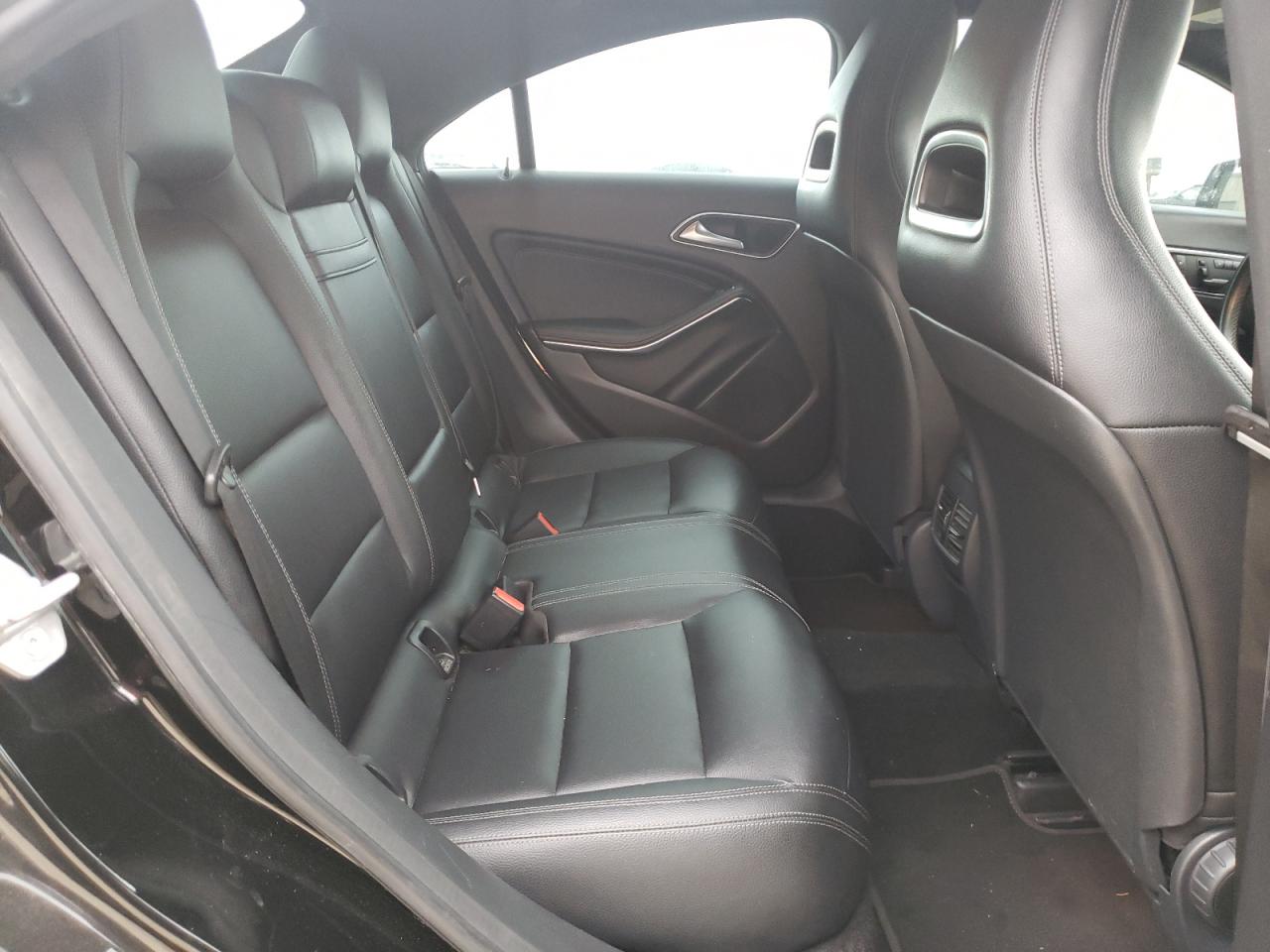 Photo 6 from auction – 2016 MERCEDES-BENZ CLA 250 with VIN WDDSJ4EBXGN300381