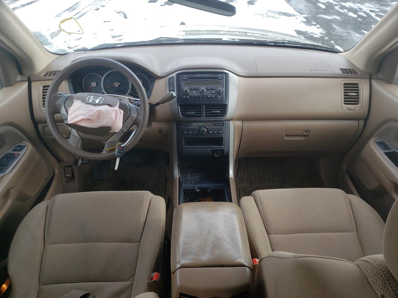 Photo 9 from auction – 2006 HONDA PILOT EX with VIN 5FNYF18456B019121