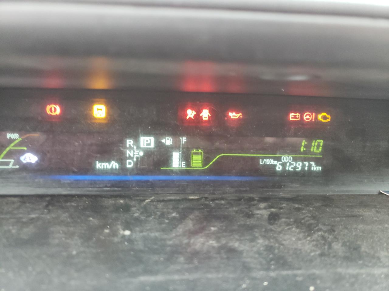 Photo 8 from auction – 2012 TOYOTA PRIUS V with VIN JTDZN3EU6C3017989