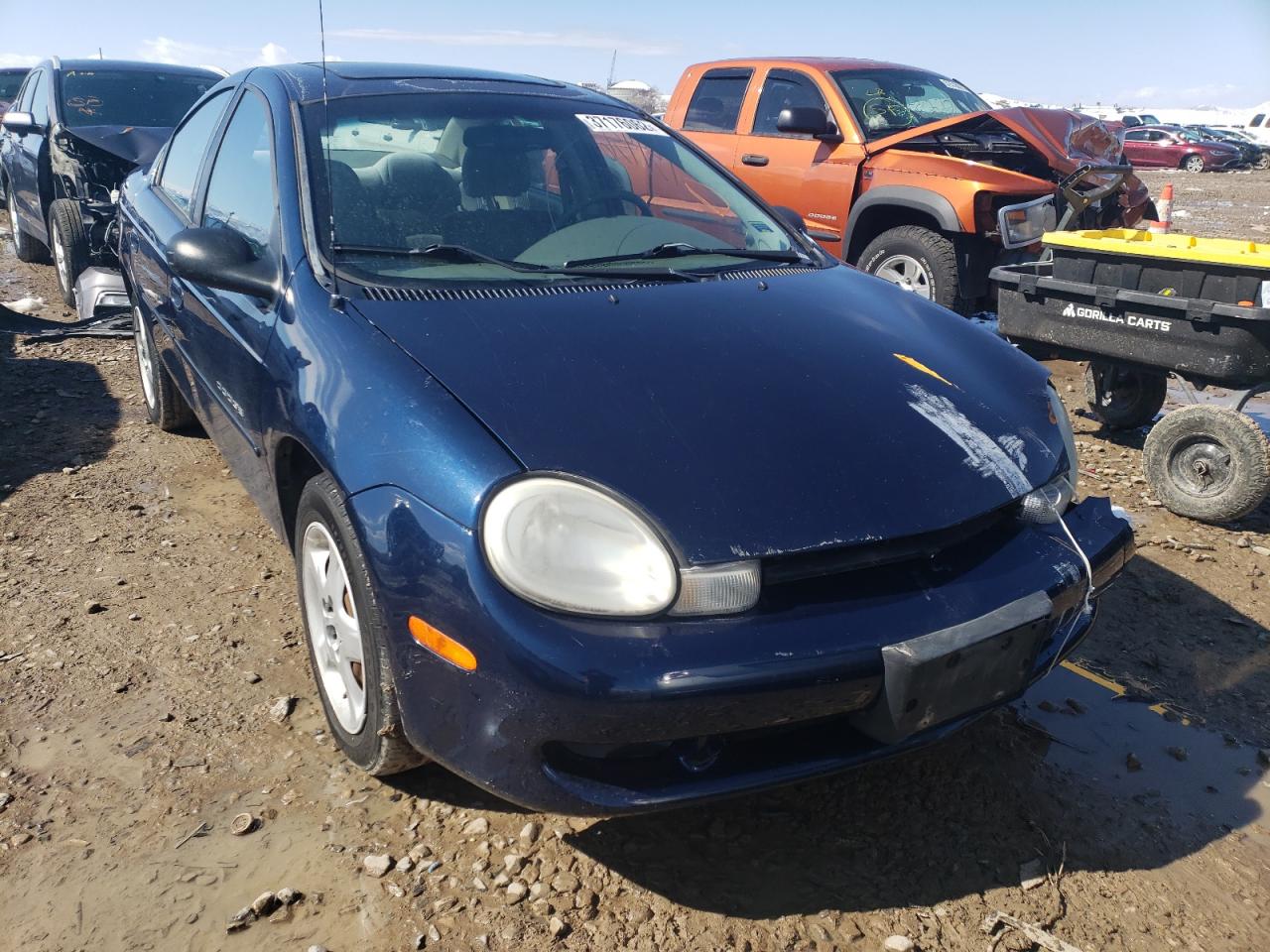DODGE NEON BASE 2000 with VIN 1B3ES46C7YD875414 - Photo from auction