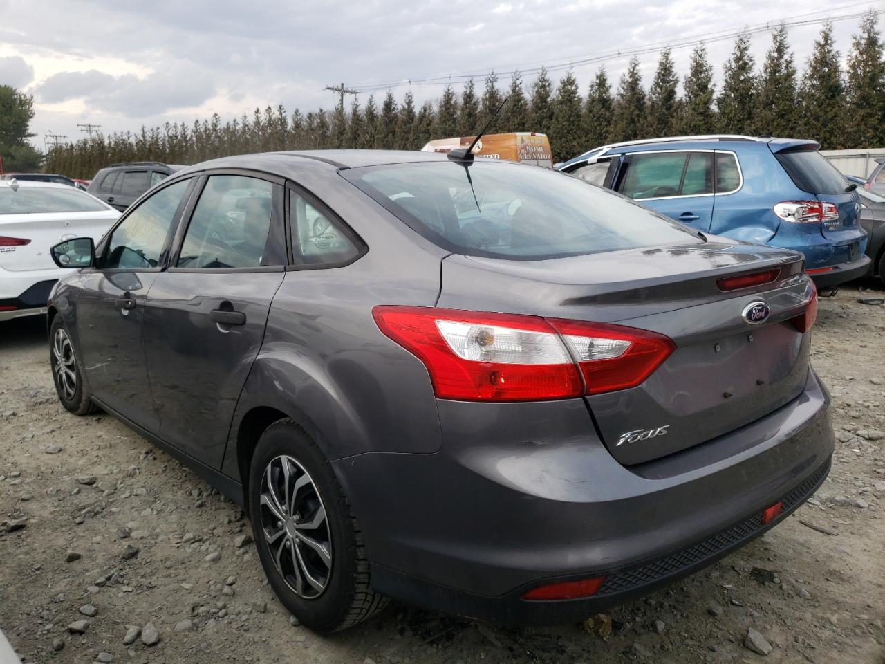 Photo 3 from auction – 2014 FORD FOCUS S with VIN 1FADP3E24EL302170