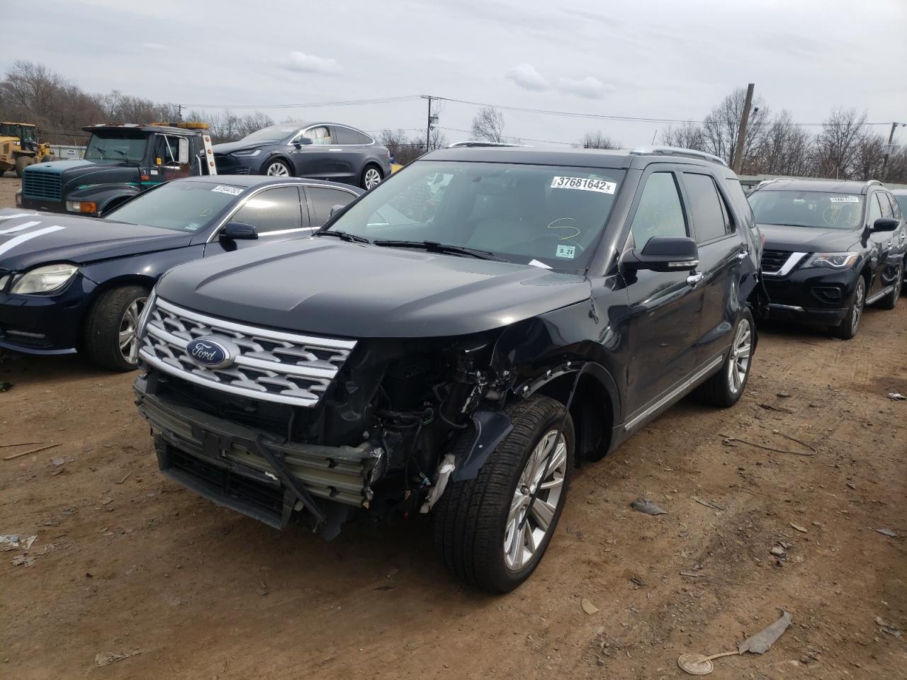 Photo 2 from auction – 2019 FORD EXPLORER L with VIN 1FM5K7F87KGB10488
