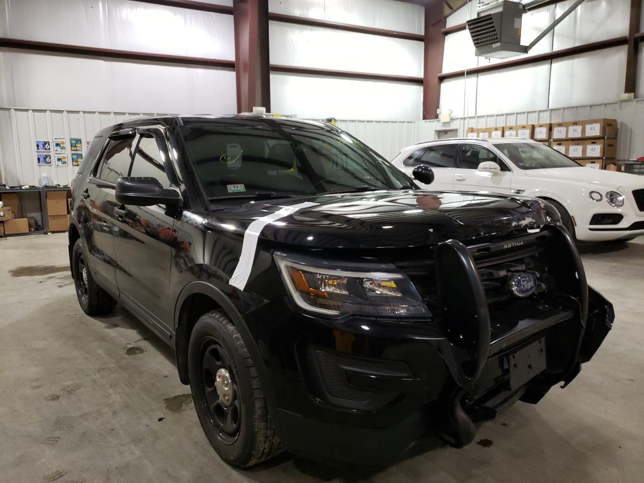 FORD EXPLORER P 2018 with VIN 1FM5K8AR8JGB92171 - Photo from auction