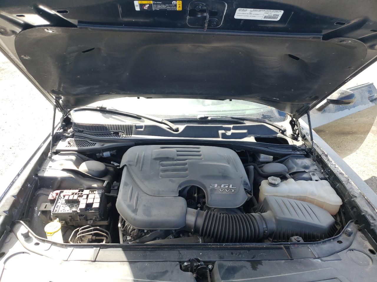 Photo 7 from auction – 2020 DODGE CHALLENGER with VIN 2C3CDZAG4LH194313