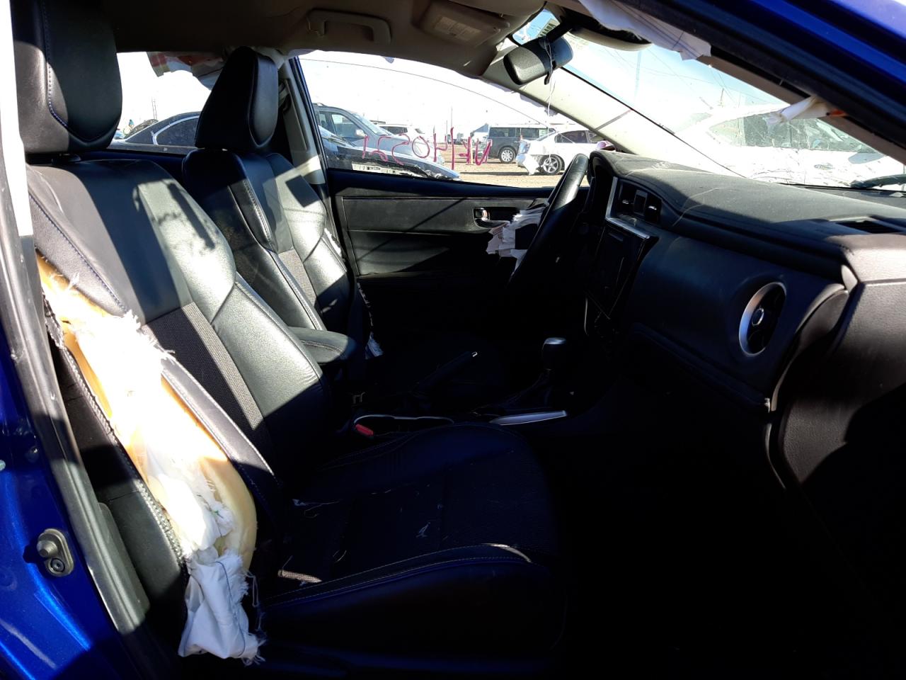 Photo 5 from auction – 2019 TOYOTA COROLLA L with VIN 5YFBURHEXKP870882