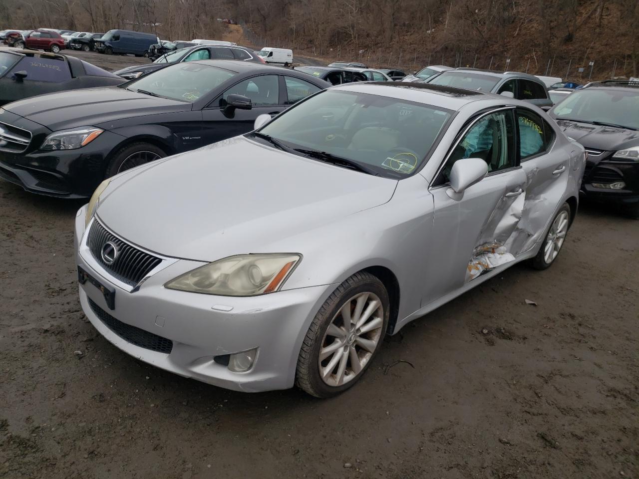 Photo 2 from auction – 2010 LEXUS IS 250 with VIN JTHCF5C21A5040726