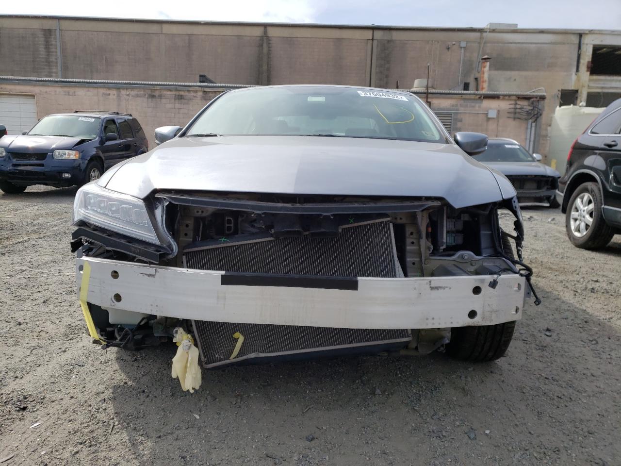 Photo 9 from auction – 2016 ACURA ILX PREMIU with VIN 19UDE2F78GA003995