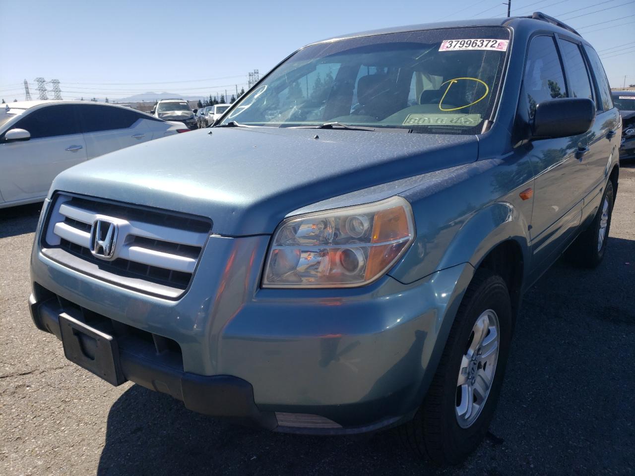 Photo 2 from auction – 2007 HONDA PILOT LX with VIN 5FNYF18177B017927