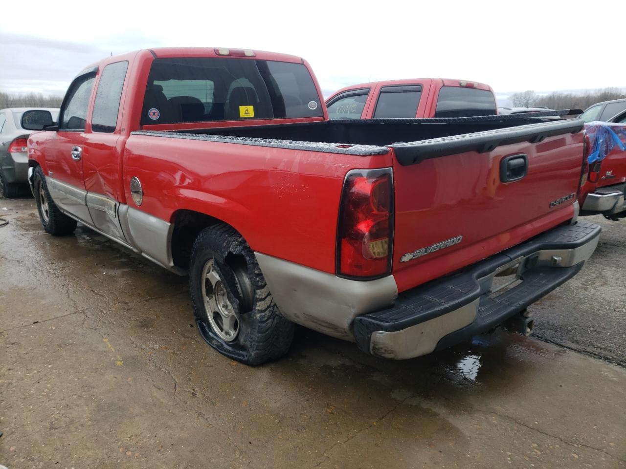 Photo 3 from auction – 2004 CHEVROLET SILVERADO with VIN 1GCEC19T64Z177346